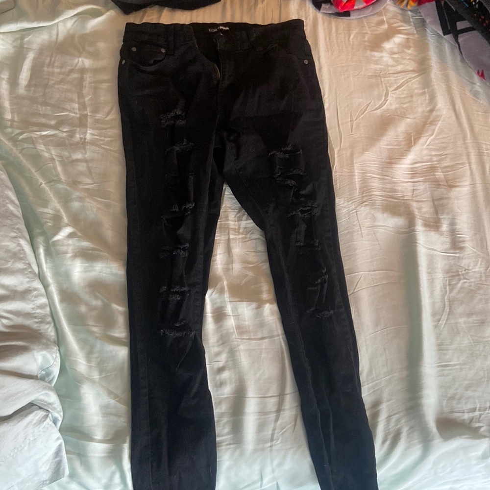 Black Ripped Fashion Nova Skinny Jeans